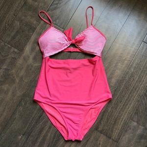 Pinup style one piece bathing suit
